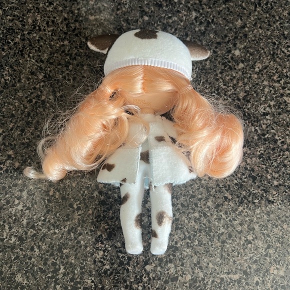 Na! Na! Na! Surprise Doll (Set of 2) - Picture 6 of 7